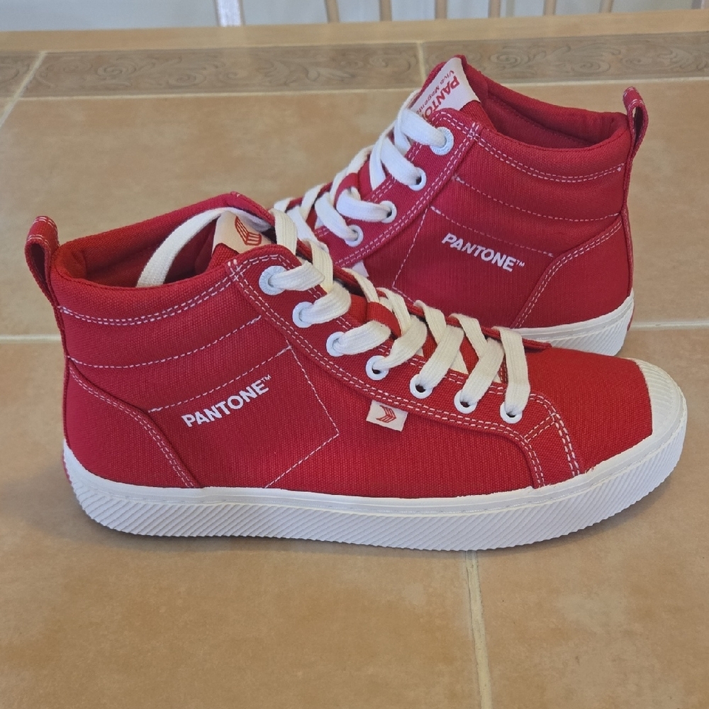 Cariuma Shoes